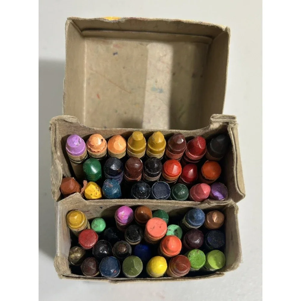 Vintage 80s Crayola Crayons 48 Pack Binney & Smith Retired Colors - READ